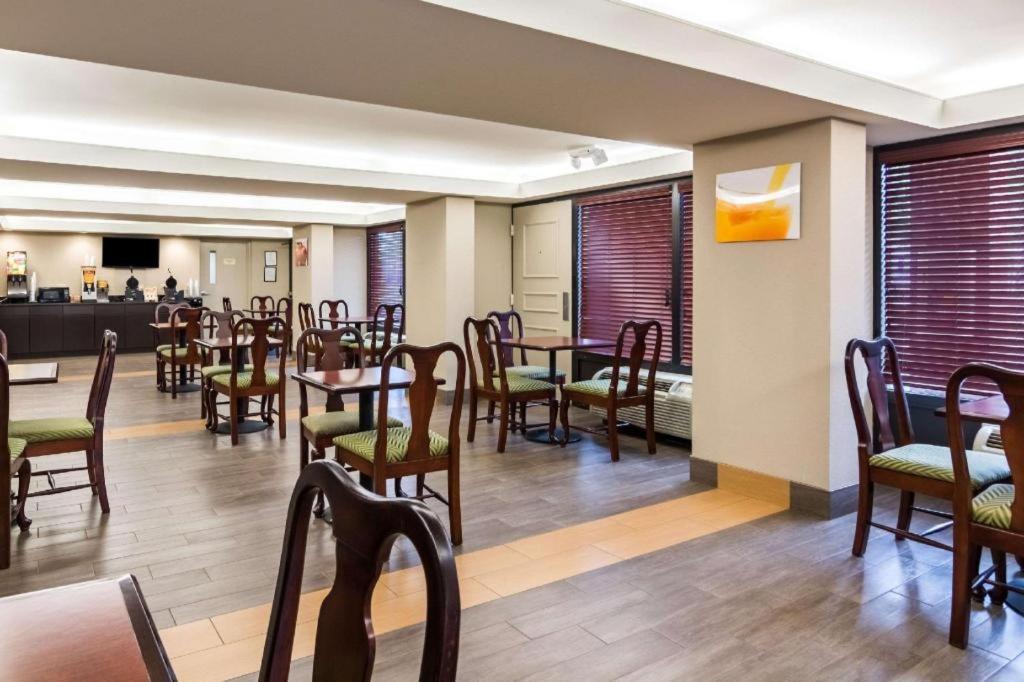 Quality Inn Manassas Dış mekan fotoğraf