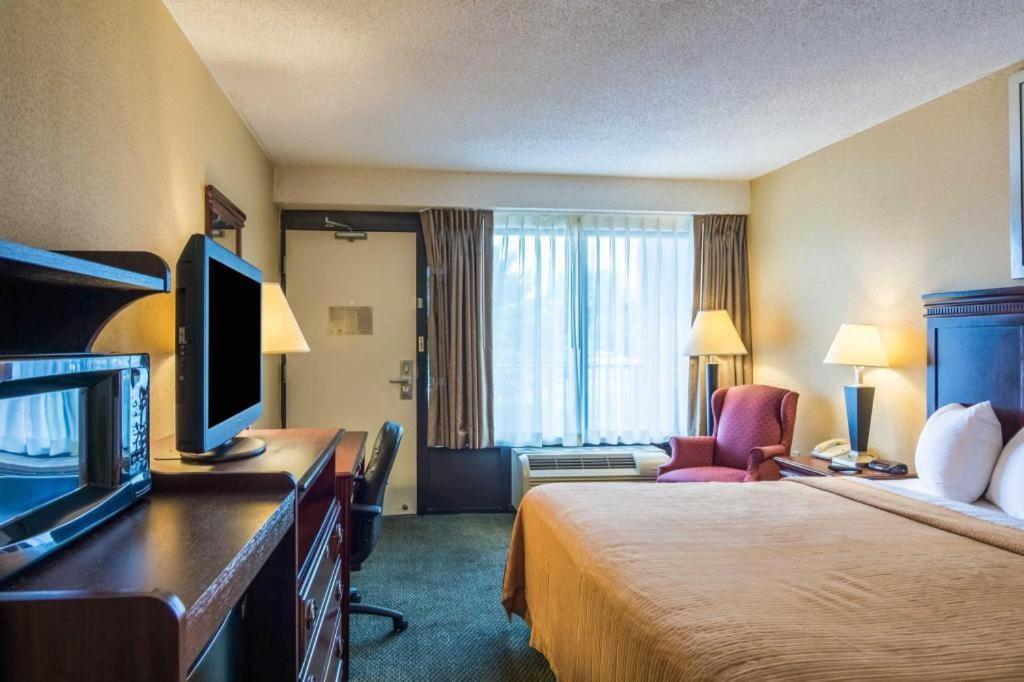 Quality Inn Manassas Dış mekan fotoğraf