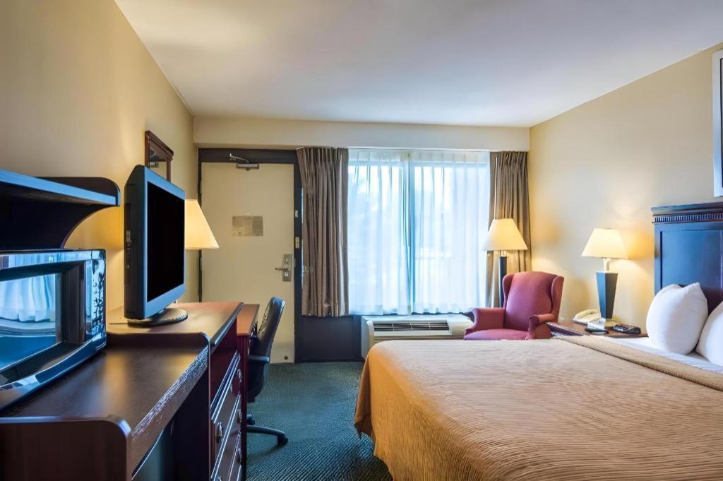 Quality Inn Manassas Dış mekan fotoğraf